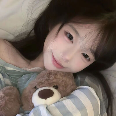 把烦恼都丢进风里吧✧₊⁺。゜๑