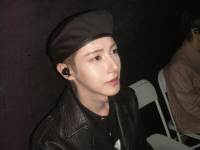 黄仁俊微博更新