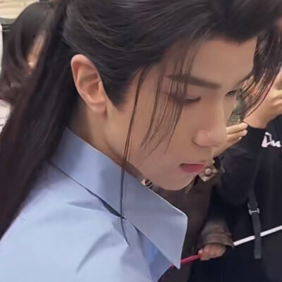 你的魂魄流淌着我的泪光