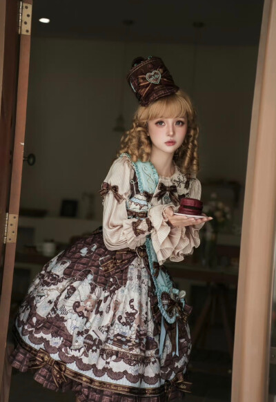 这条还真的是超级小蛋糕来着鸭，就是这个超级萌好嘛，老婆们
#lo安利 #lo #lolita安利 