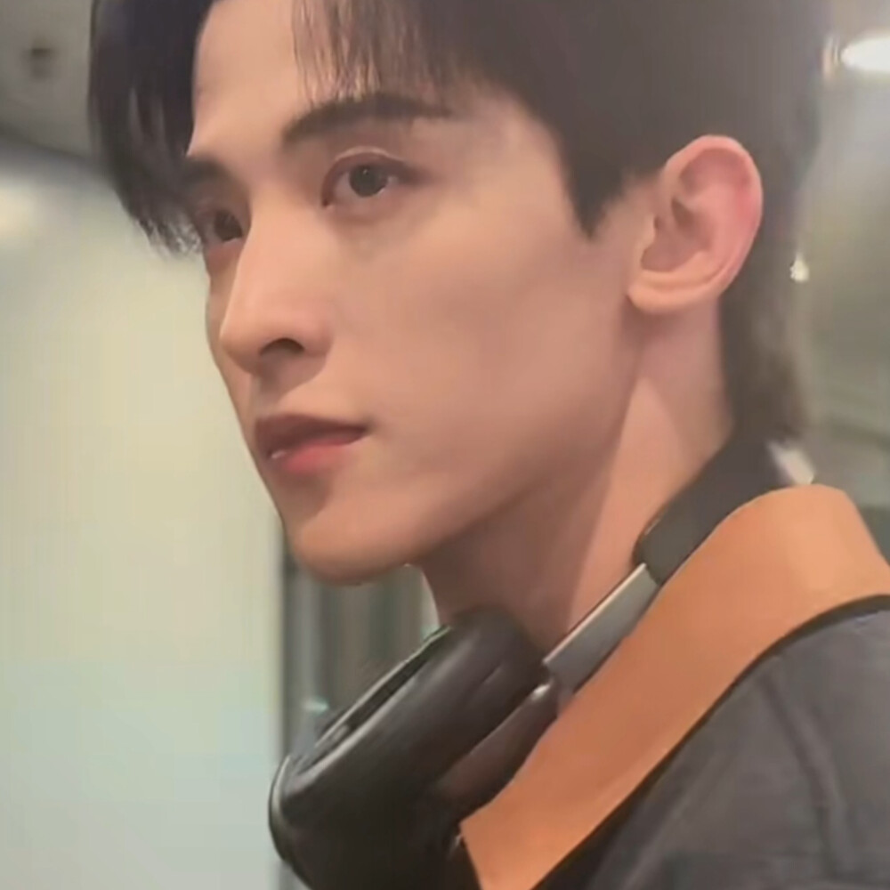 长成这样有什么烦恼吗