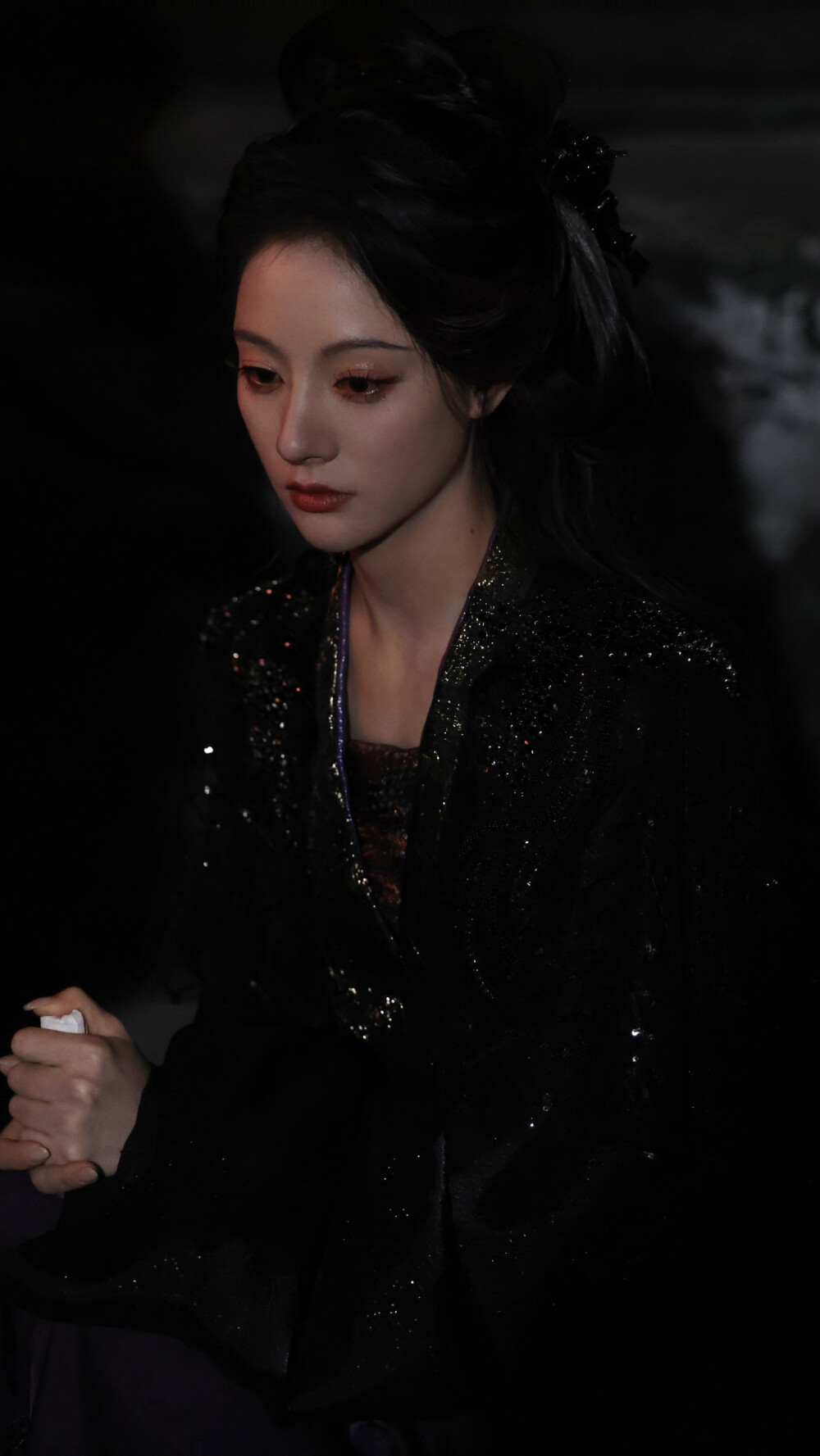 入青云 浮月 朱丽岚