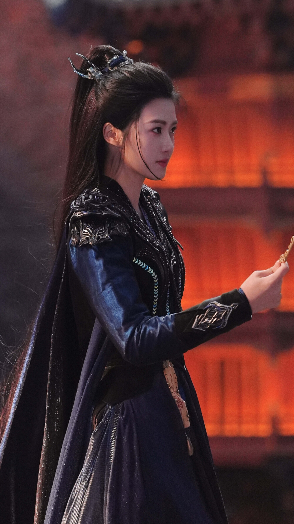 入青云 明意 卢昱晓