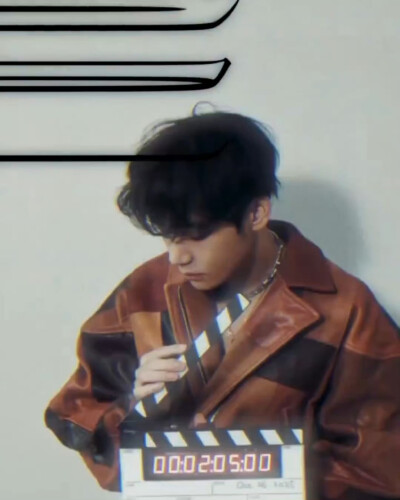 金金金金！金泰亨