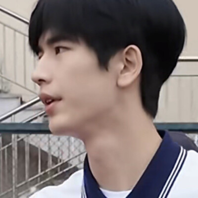 西西大王你怎么这么萌呀？