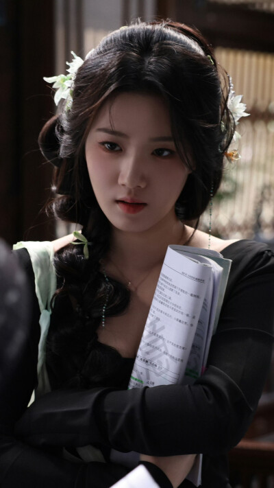 入青云 明意 卢昱晓