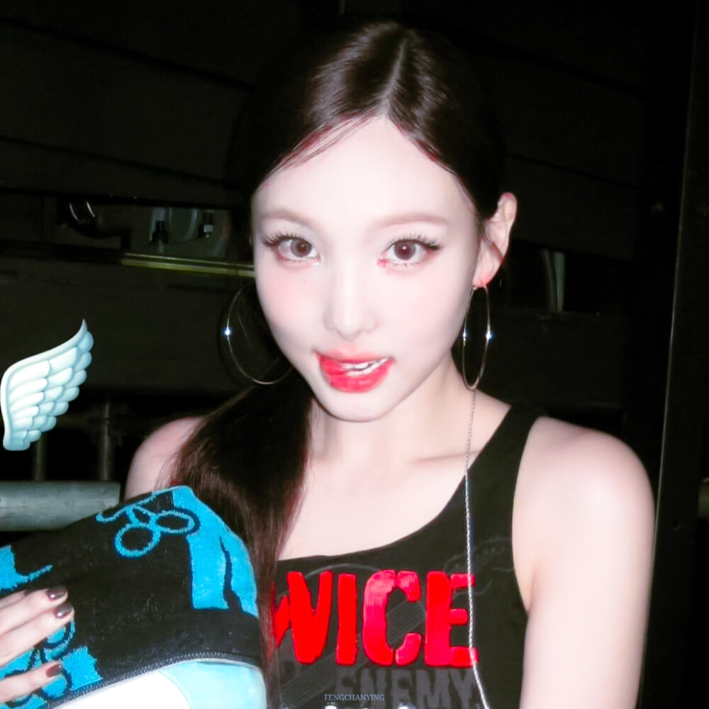 ✌︎˶╹ꇴ╹˶✌︎