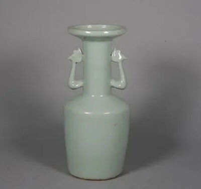 南宋 龙泉窑粉青釉凤耳盘口尊 观复博物馆藏