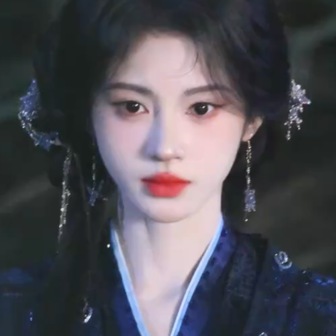 雨季亲吻你痕骨处的疤