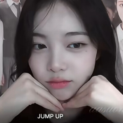 我每天就对着这个女孩母爱泛滥