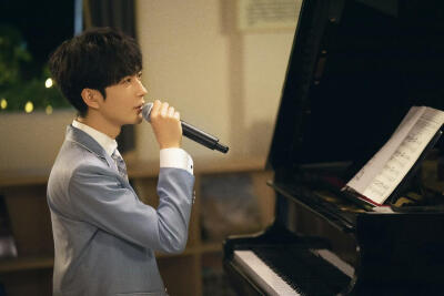 于你同在 yu 朦胧的11.01
“想你想你也能成为嗜好……”
当年错过了21年青春男大版的朦朦！