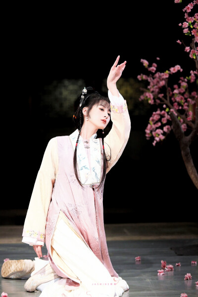 袁冰妍 图源Jasmine0923_