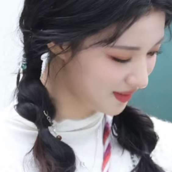 春色，便停滞下来