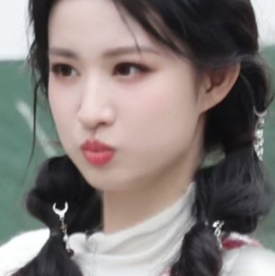 春色，便停滞下来