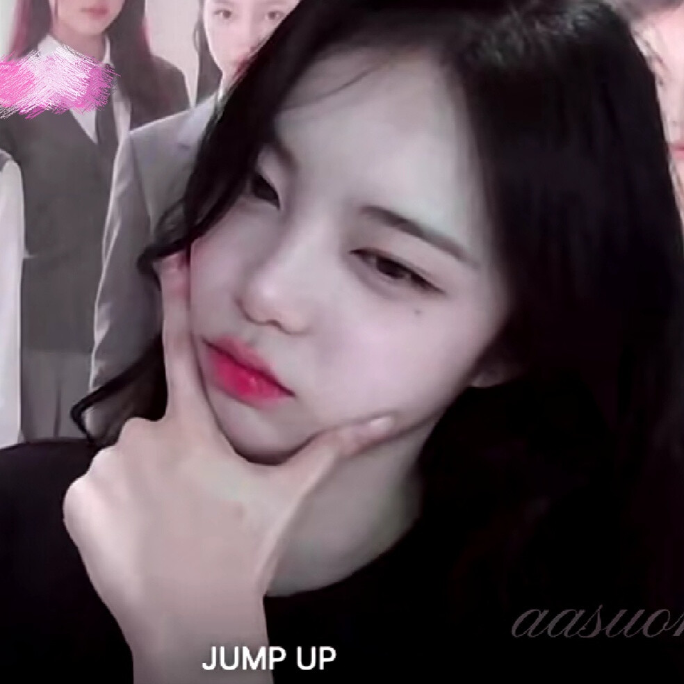 我每天就对着这个女孩母爱泛滥