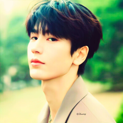 亲爱的藤井树小姐 今天我在富士山 山顶为你飘落了一片雪 而此刻我正喜欢着你 喜欢得全世界的森林一起倒下那么喜欢