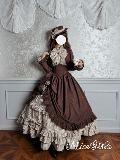 这么美貌的小裙子就问谁不心动啊！
也是被狠狠种草到了