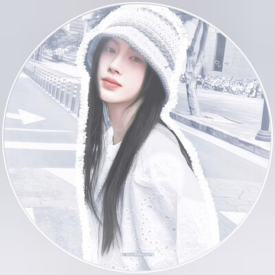 鞠婧祎圆框头像