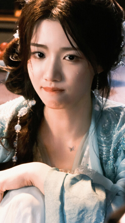 入青云 明意 卢昱晓