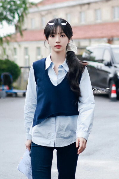 cr.年年都有田曦薇