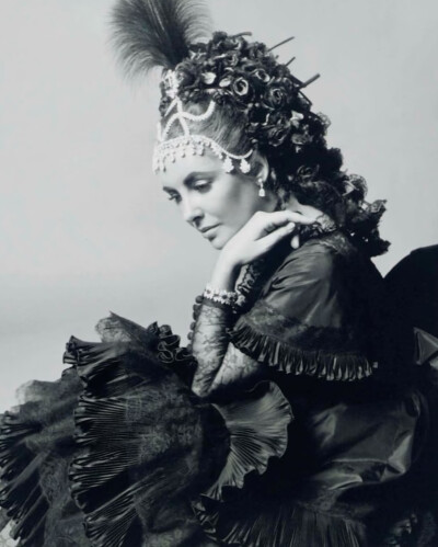 Elizabeth Taylor ​​​