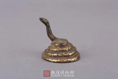 战国-汉 铜鎏金盘蛇观复博物馆 藏