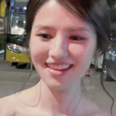 给我吞了一半我一直在哭吧