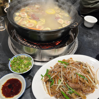 珠海—-朱珍妹无花果鸡煲火锅