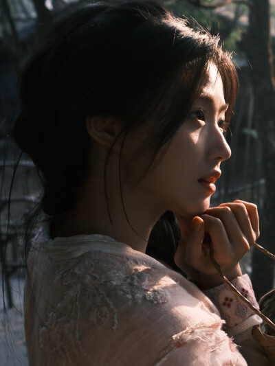 入青云 明意 卢昱晓