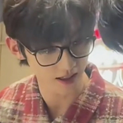 赖伟明这个眼镜男，，