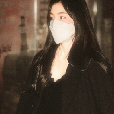 “有约可赴”：Po raz pierwszy przyjdę z kwiatami.-かをまつ待つべき.