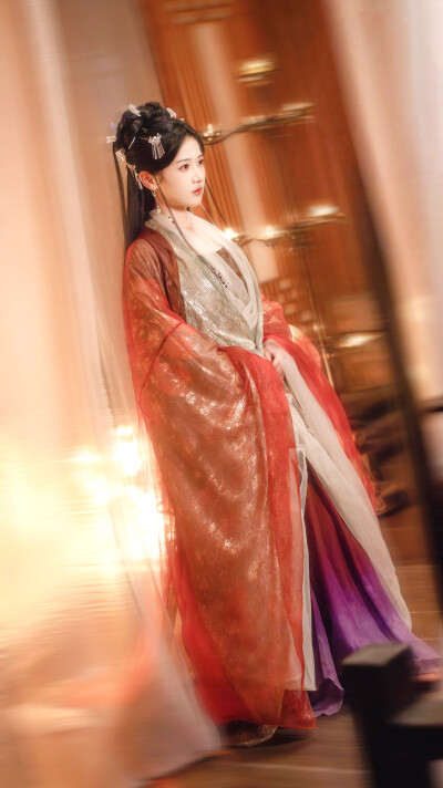 君临裙下 沈之念