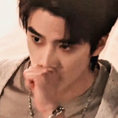 漂亮的让人脸红的