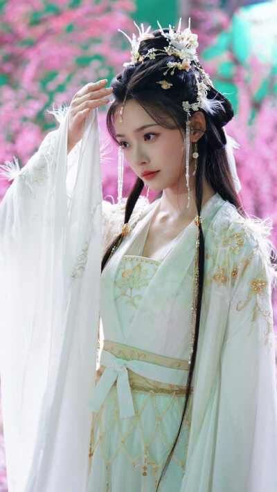 水龙吟 阿谁 林允