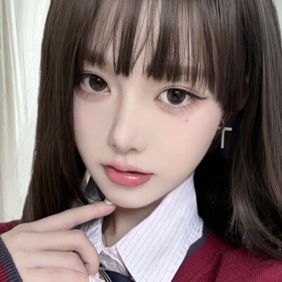 好想转生变成这样的美少女