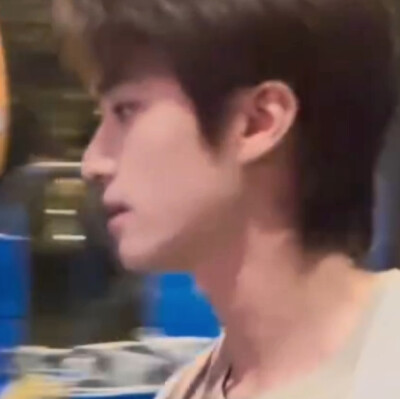 漂亮的让人脸红的