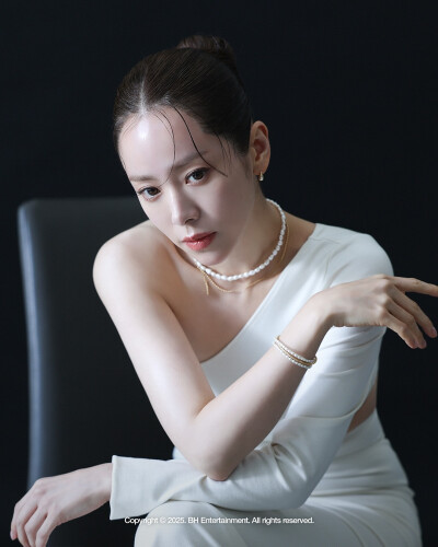 韩志旼（韩智敏）新浪微博：神经学家下班