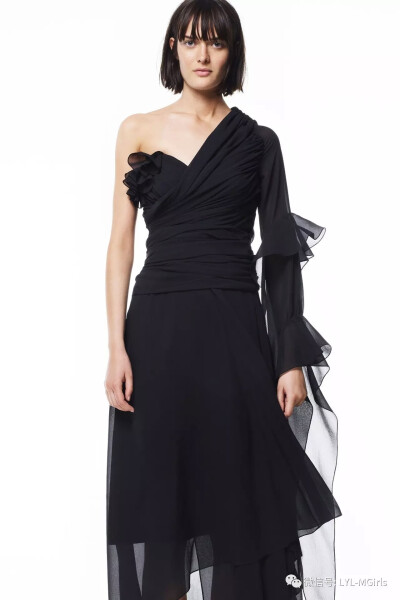 英国品牌Preen by Thornton Bregazzi 2017年度假系列