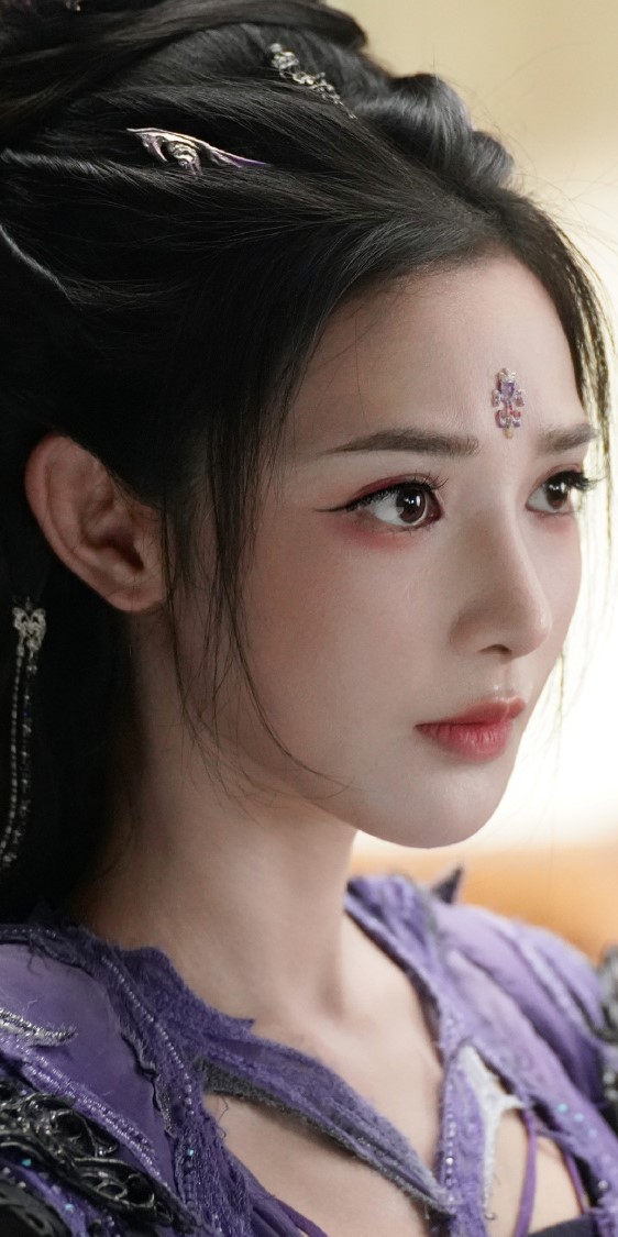 彭小苒《暗河传》 慕雨墨