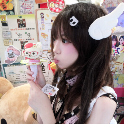 我细数人生中很多个珍重的刻点 发现重合点竟然是失去