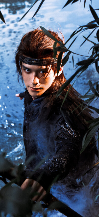 章时安《暗河传》唐怜月