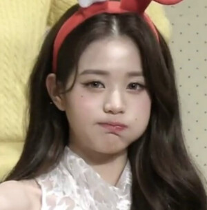 ˃ʍ˂