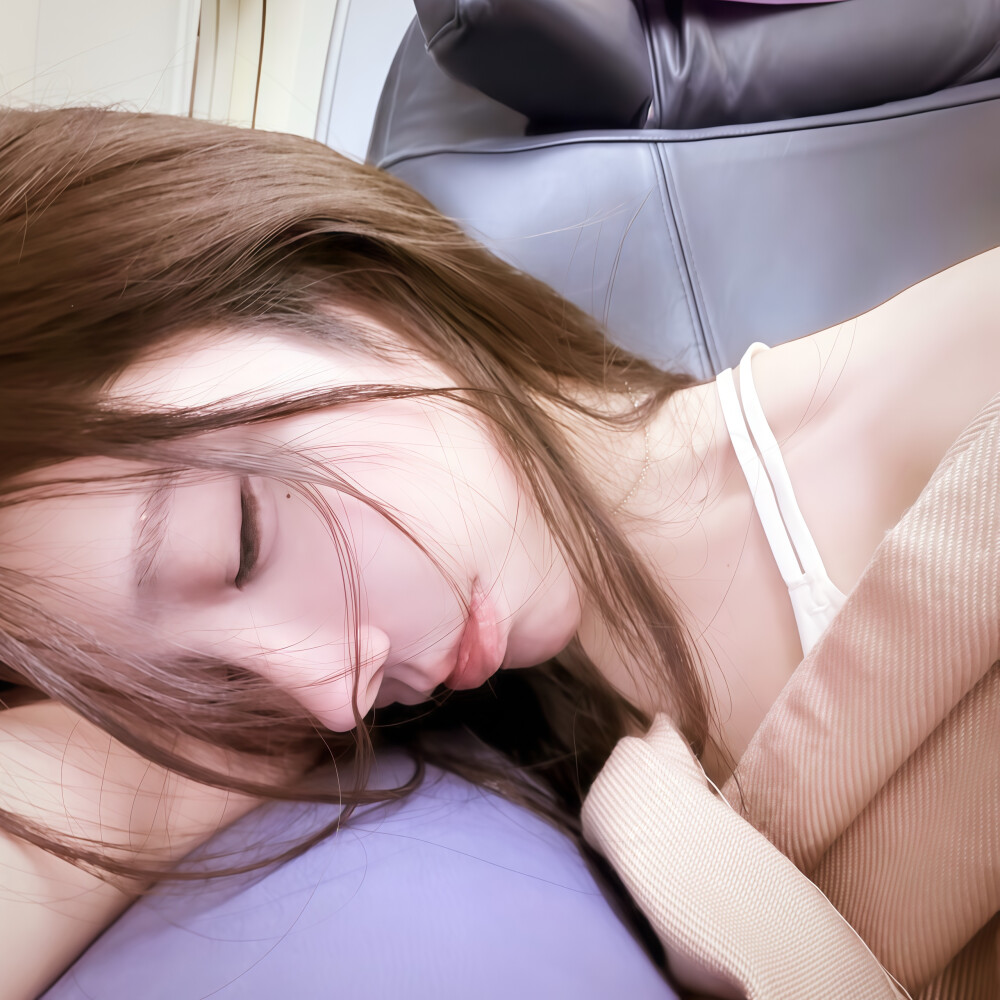 女头
二传头像注明出处