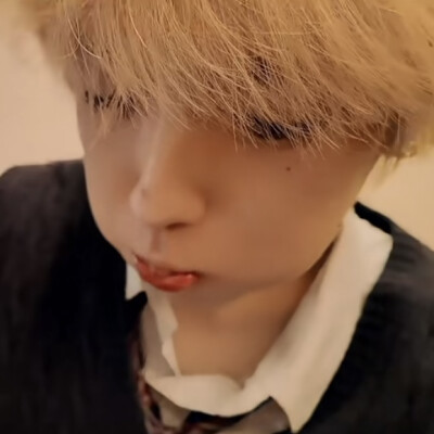 看猪吃饭也算幸福的一种