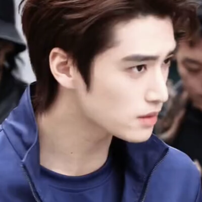 考不考虑演一下蓝领工科男