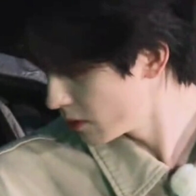 前面咋有一张没传上