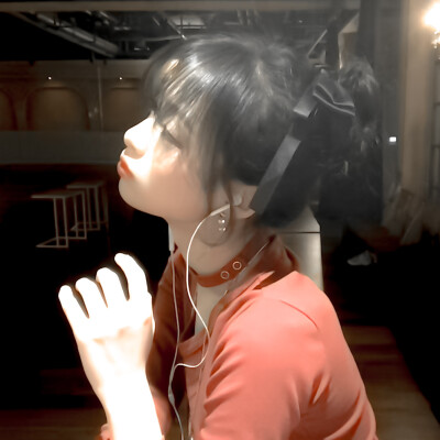 要在雨淋不到的环境，才能看到雨景