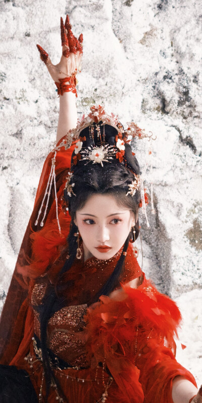 姜贞羽《水龙吟》红姑娘