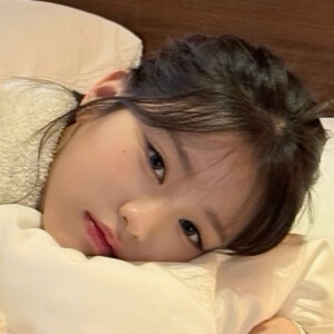 ˃ʍ˂