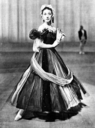 英国舞蹈家 玛歌·芳婷 （1919-1991） ​​​